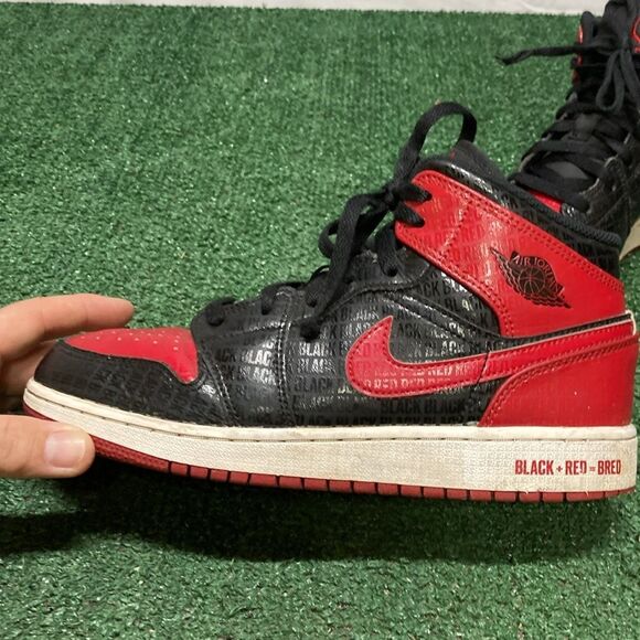 Nike Air Jordan 1 Mid Bred boys size 6.5Y (OKPM-06-005) - Picture 6 of 12